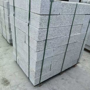 吕梁 芙蓉白火烧两面路沿石