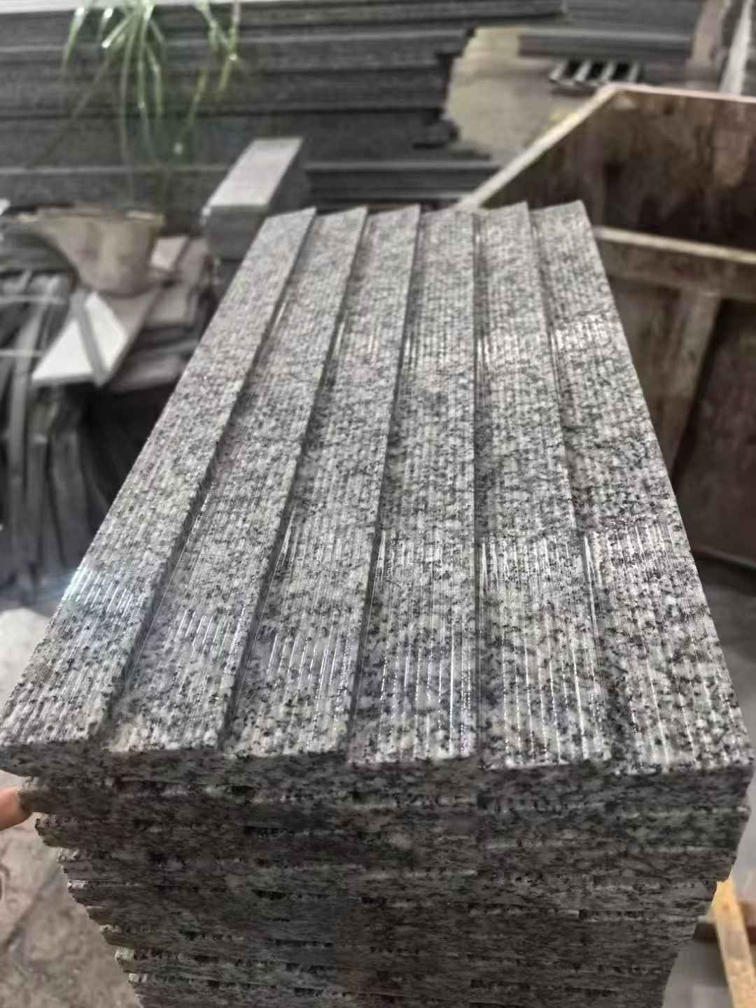 吕梁 狼牙石