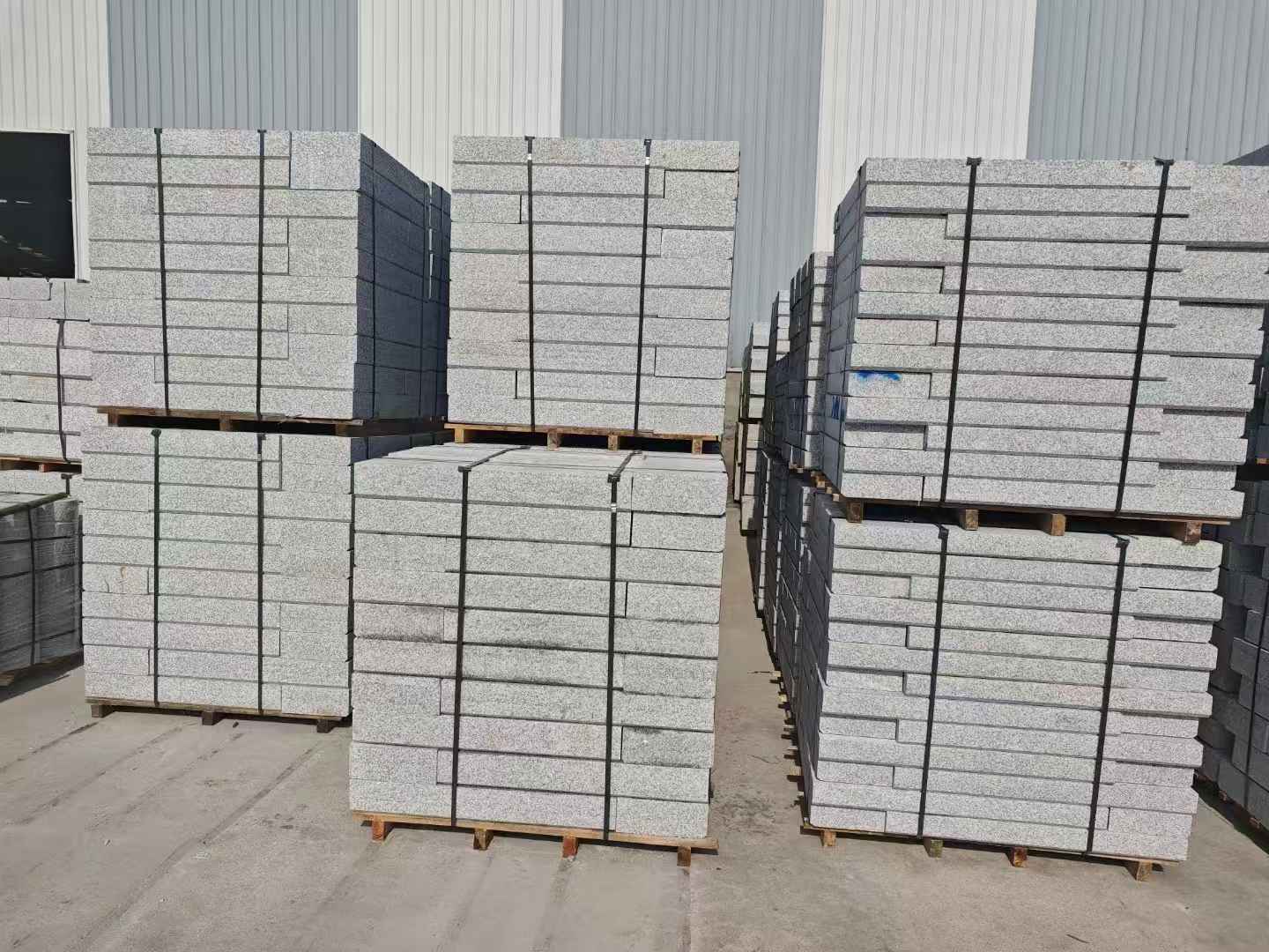 吕梁 芙蓉白路沿石，价格便宜